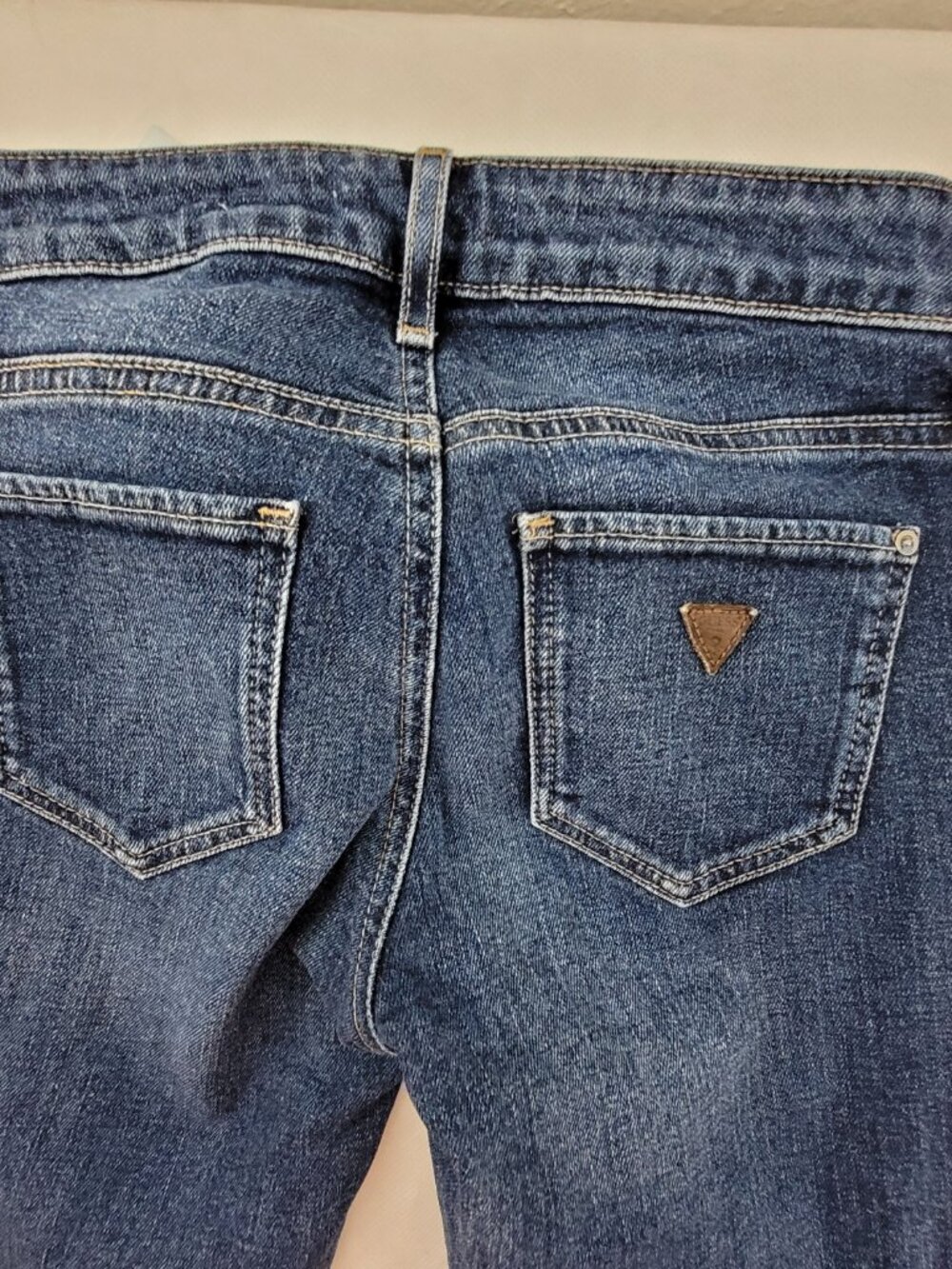 Guess Jeans Womens 24 Blue Denim Sexy Curve Skinny Stretch Studded Hardware Edgy - Picture 11 of 13
